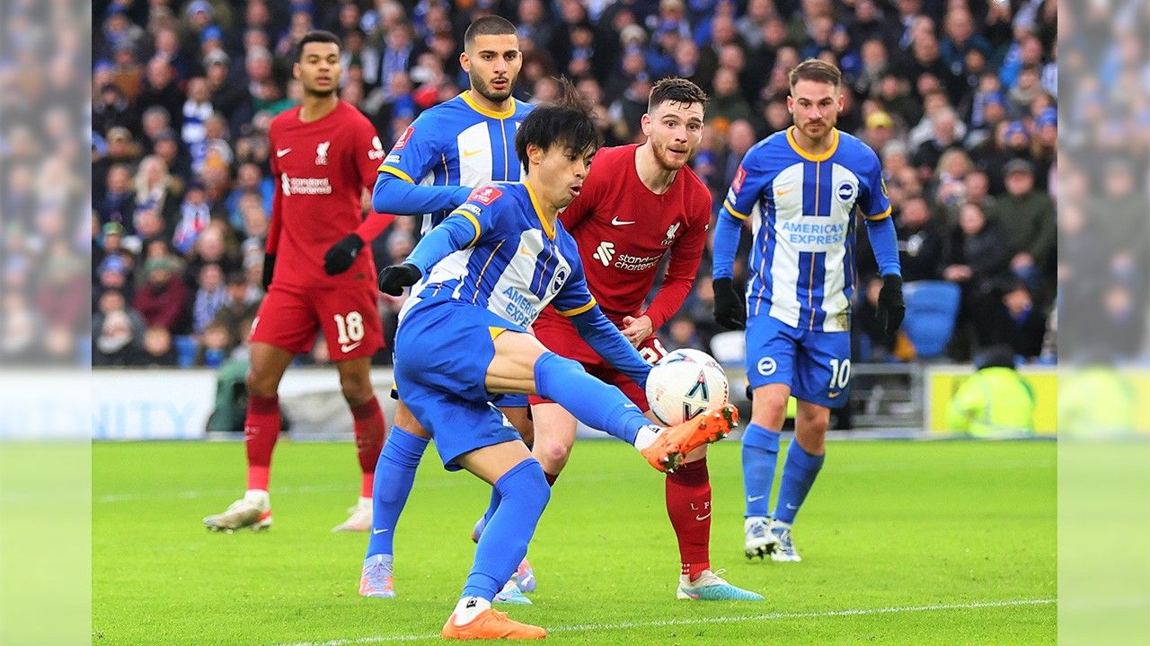 王伟：亚泰中期想引进更好的球员，但这些球员不愿冒巨大风险