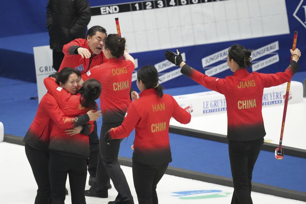 圣吉罗斯主帅：我们打欧冠不是来当旁观者，要让马竞感到压力