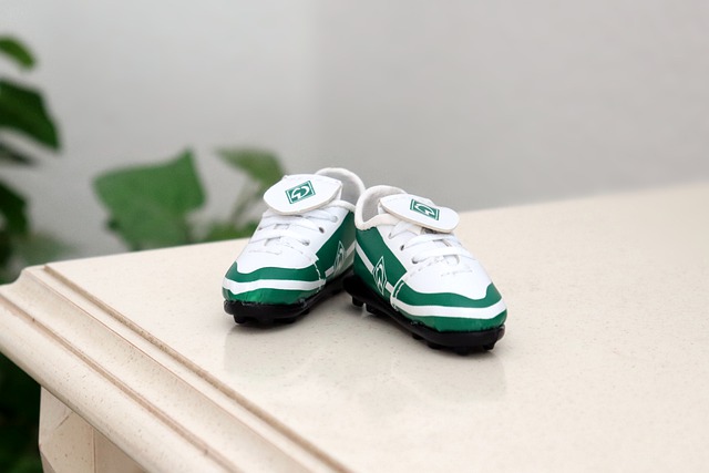 意甲英超两场焦点战，AC米兰和曼联都是大热门？小心冷门！